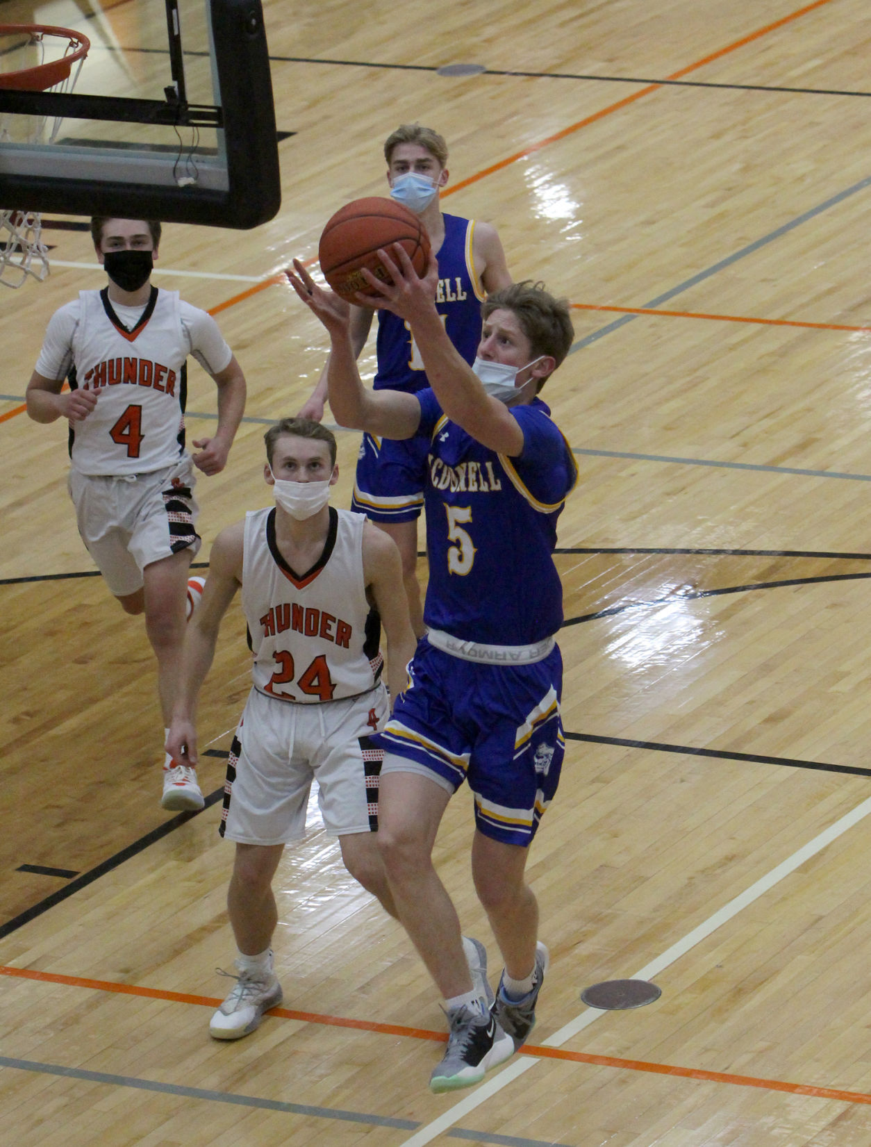 McDonell boys basketball at Osseo-Fairchild 1-11-21